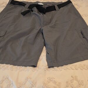 COLUMBIA Men's Gray Outdoor Hybrid Shorts